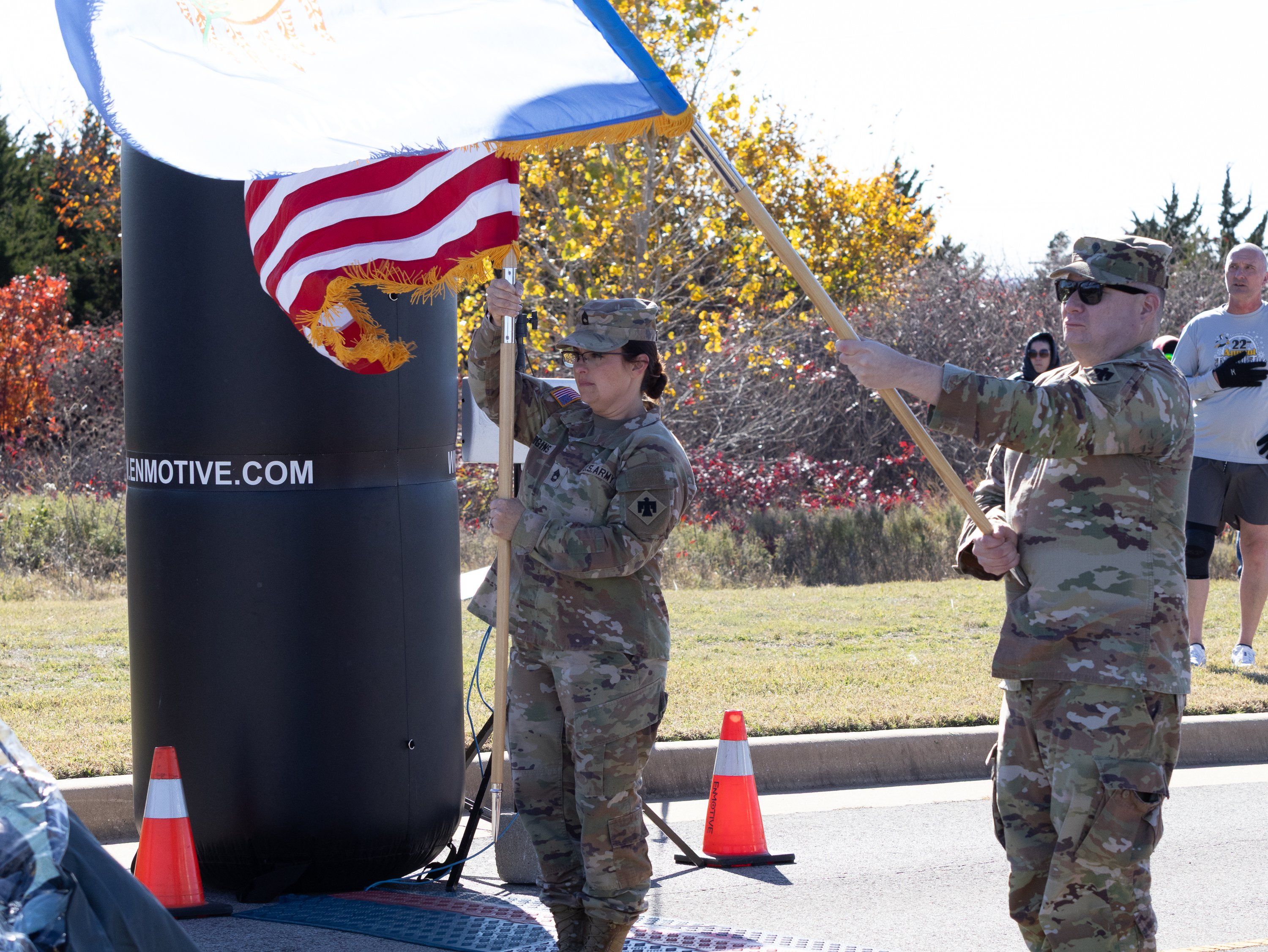 Veterans Day 5k - Start-083
